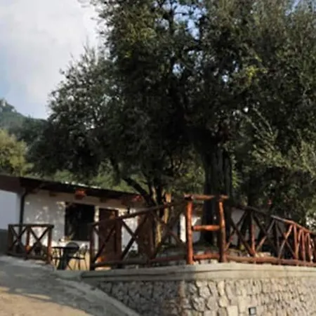 Casa Vacanze Castagno Con Parcheggio Tramonti