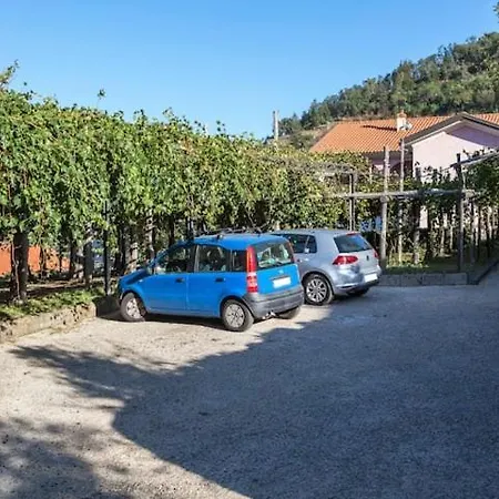Casa Vacanze Castagno Con Parcheggio *
